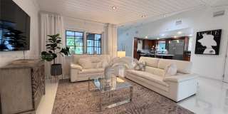 1332 Van Buren St (AVAIL 04/01/2026) Gallery 11