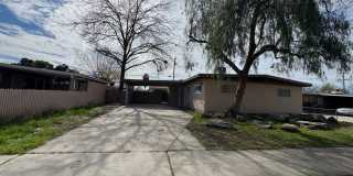 2654 E. Saginaw Way Gallery 1