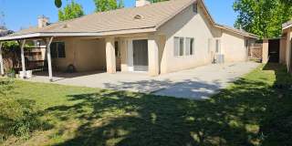 Silver Creek Home 3 Bed 2 Bath + Office Gallery 3