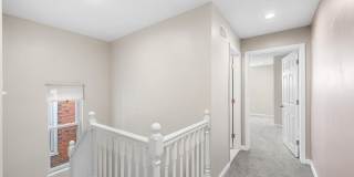 743-00 S 52ND Street Gallery 23