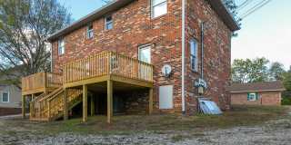Beautifully Renovated Two Bedroom Duplex – Columbia, TN! Gallery 27