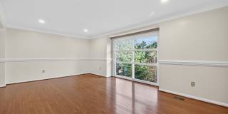 9250 THREE OAKS Drive Gallery 5