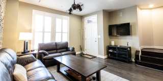 2203 RICHMOND Highway Gallery 21