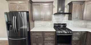 3 Bed, 3.5 Bath Home w/ 2 Car Garage and Lake Views Gallery 14