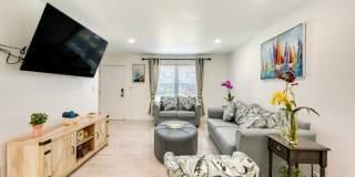 Marco Island Treasure Gallery 22