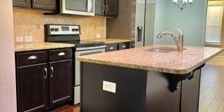 3 Bed, 2.5 Bath Townhome 1 Mile from Downtown Franklin Gallery 6