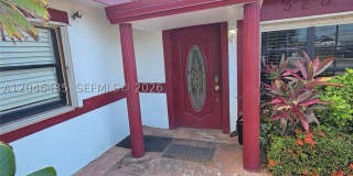 323 NW 4th Pl Gallery 1
