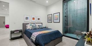 418 N Sweetzer Ave Gallery 24