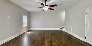 80 E. Lakeview Drive Gallery 11