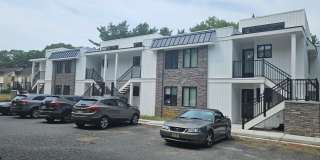 17 Tilton Club Gallery 1