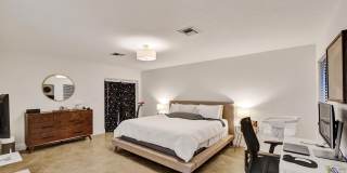 929 SW 18th Court Gallery 24