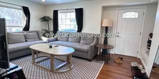 St Louis Park Single Family Home, Large Yard, 1 Car Garage, 3 Season Porch, W/D Gallery 7