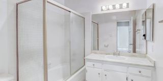 Kerrwood Manor Apartments Gallery 22