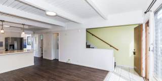 Tropic Gardens - renovated, split level 2, bedroom, 2 bath with 2 parking stalls Gallery 9