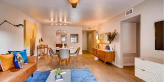 Visconti at Camelback Gallery 1