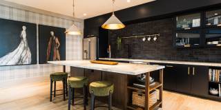 704 at the Quarter Gallery 5