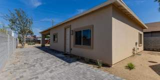 1908 E Harvard Street Gallery 1