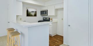 Riverpark apartment homes Gallery 63