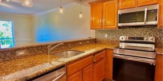 151 NE 16th Ave Gallery 6