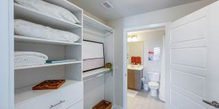 Riverhouse at 11th Apartments Riverhouse at 11th Apartments Gallery 8