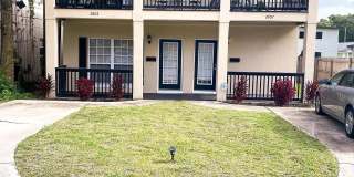 2805 E WASHINGTON STREET Gallery 1