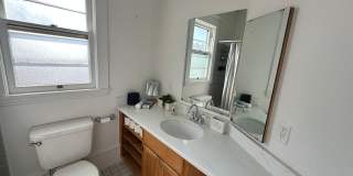 Fully Furnished 3 Bedroom Historic Home in Minneapolis Gallery 13