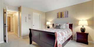 Cedars Lakeside Gallery 17