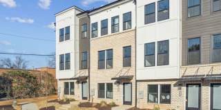 5023 Grayton Alley Gallery 1
