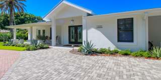 ** LUXURY AT ITS FINEST ** STUNNING TOP TO BOTTOM THIS 4 BED-5 BATH SINGLE FAMILY POOL AND SPA HOME IN COQUINA SANDS FOR A SEASONAL OR ANNUAL TENANT ** Gallery 8