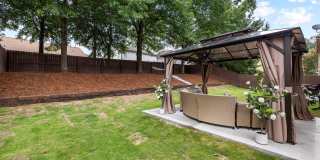 77 Lakeshore Parkway Gallery 39
