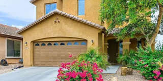 4 bedroom in Sun Groves in Chandler Gallery 1