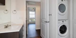 Radius Uptown Apartments Gallery 4
