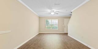 Alexander Crossing Apartments & Townhomes Gallery 5