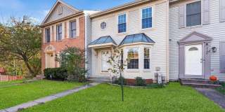 2126 COMMISSARY Circle Gallery 1