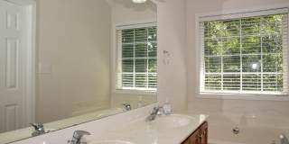 2007 Catskill Court Gallery 19