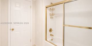 401 Briny Ave Gallery 12