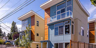 Updated, Modern Townhouse in Greenwood! Gallery 1