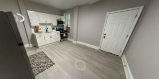 Newly Renovated 2 Bed, 1.5 Bath Townhouse with Bonus Room Gallery 8