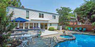 24 Irene Lane E Gallery 1