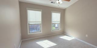 Gorgeous End Unit Garage Townhome In Brambleton for Rent! Gallery 26