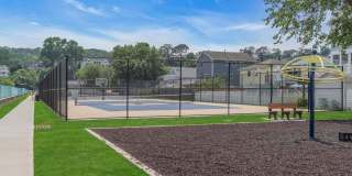 330 Shore Drive Gallery 15