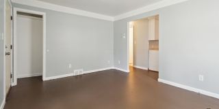 $1,250/month - 2 bedroom 1 bath Gallery 6