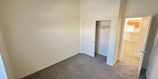 Cozy 3Bed/2Bath/2Car Residence located in beautiful Summerlin! Gallery 10