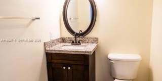 1622 NW 1st Ave Gallery 2