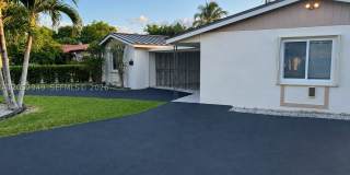 1430 SW 102nd Ct Gallery 2