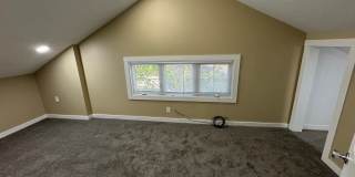 5 Bedroom Rental in Moline Gallery 19