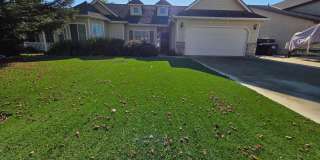 *Wait list full- Currently not accepting applications* 3 Bedroom 2 Bathroom with Pool in NW Visalia! Gallery 1