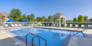 Linden Square Gallery 74