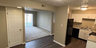 Spacious One Bedroom Apartment with W/D Connection! Gallery 11