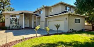 Los Gatos Schools! Central Location, easy commute, beautiful executive home. Ready today! Gallery 1
